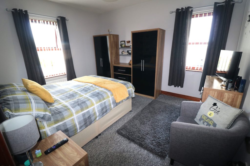 3 Bed Detached Bungalow - Image 14