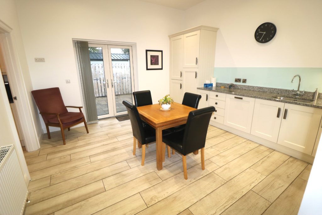 3 Bed Semi-detached Bungalow - Image 6