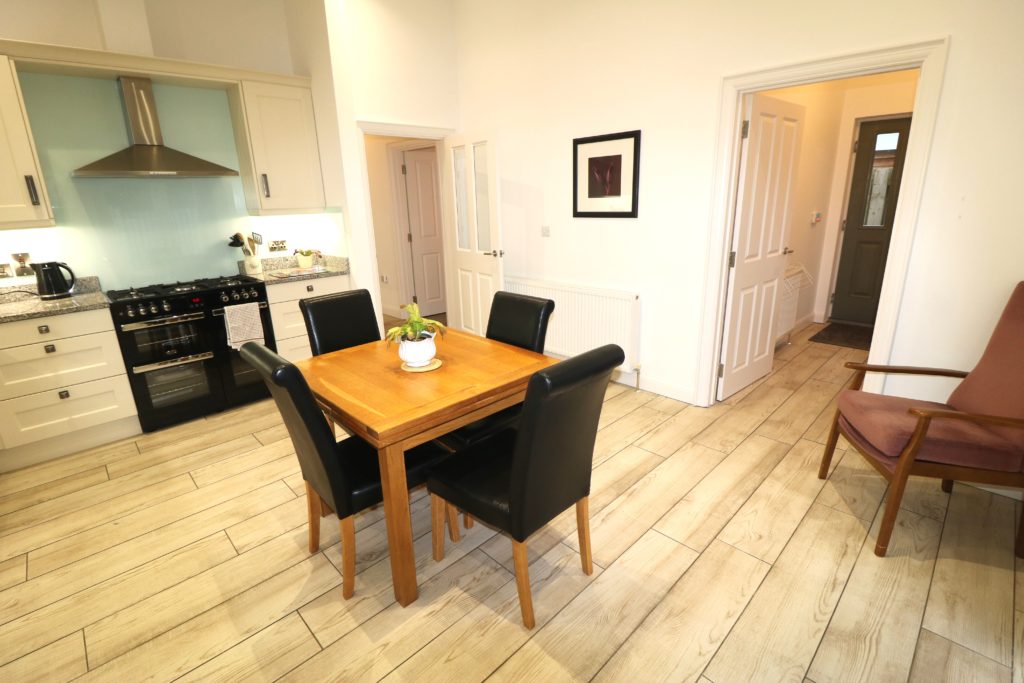 3 Bed Semi-detached Bungalow - Image 8