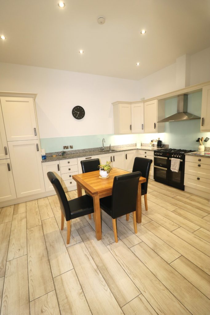 3 Bed Semi-detached Bungalow - Image 9