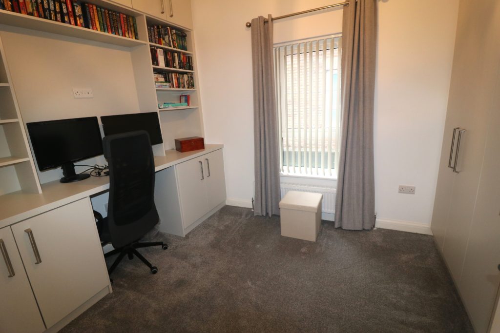 3 Bed Semi-detached Bungalow - Image 20