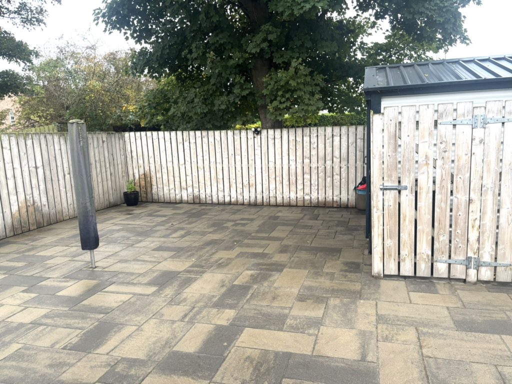 3 Bed Semi-detached Bungalow - Image 22