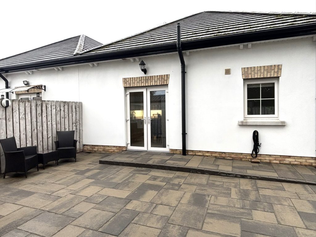 3 Bed Semi-detached Bungalow - Image 23